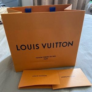 louis vuitton bag and gift receipt envelopes